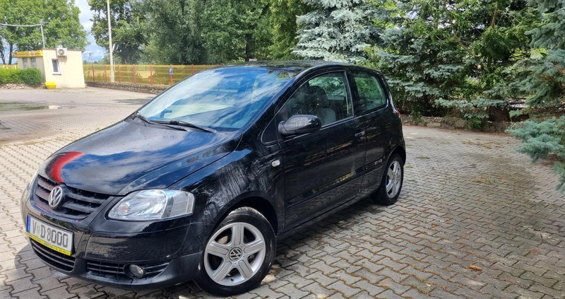 Volkswagen Fox cena 10300 przebieg: 130200, rok produkcji 2010 z Jastrowie małe 172